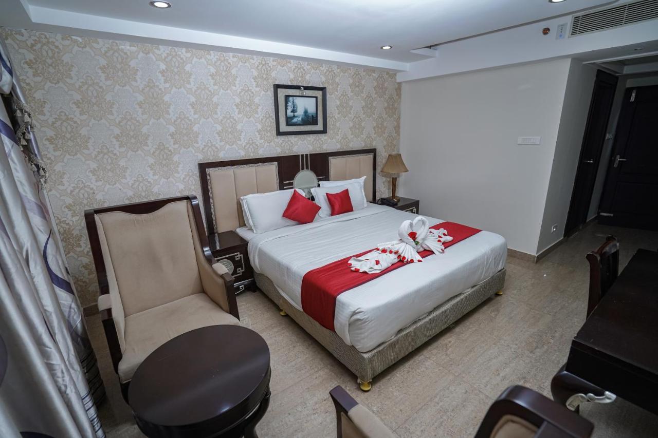 Hotel Sidhartha Chalakudy Kizhake Chālakudi Екстериор снимка