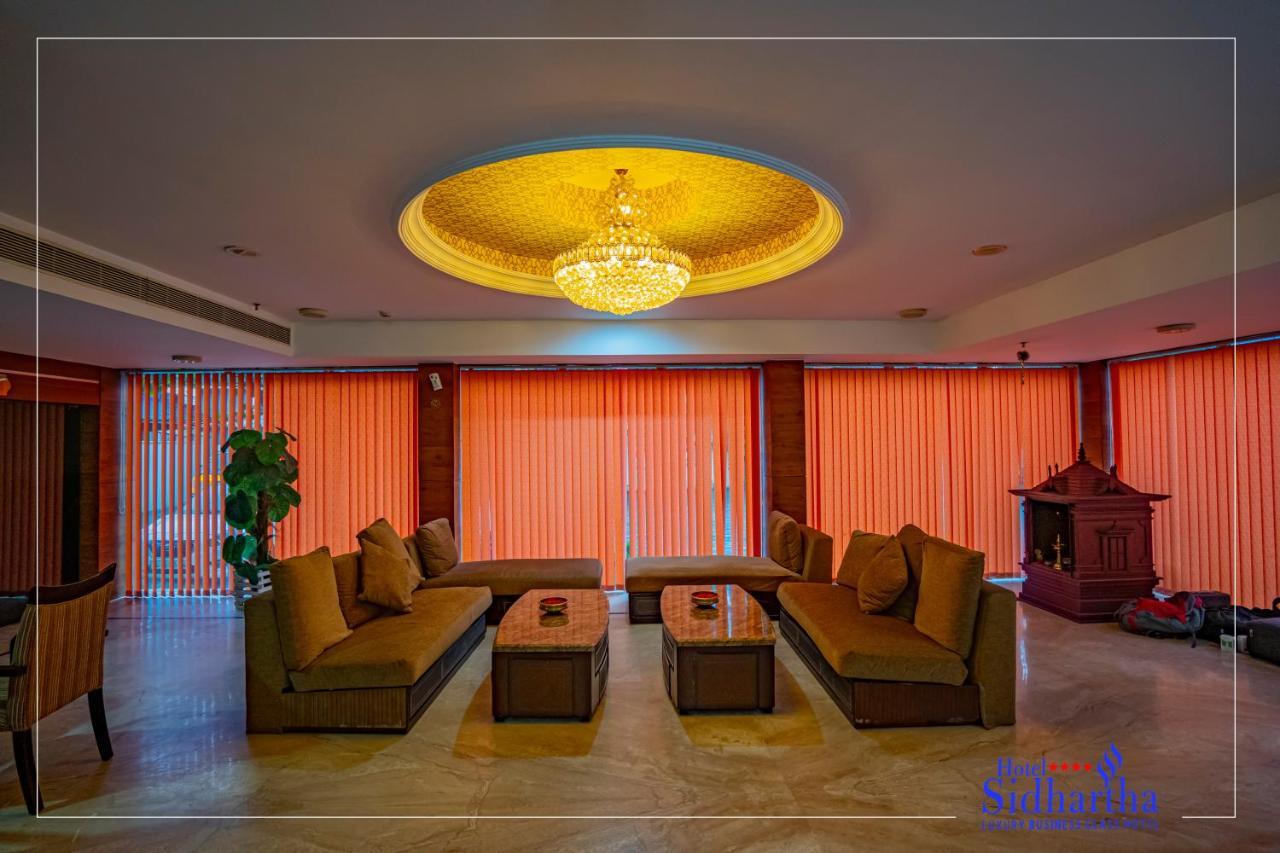 Hotel Sidhartha Chalakudy Kizhake Chālakudi Екстериор снимка