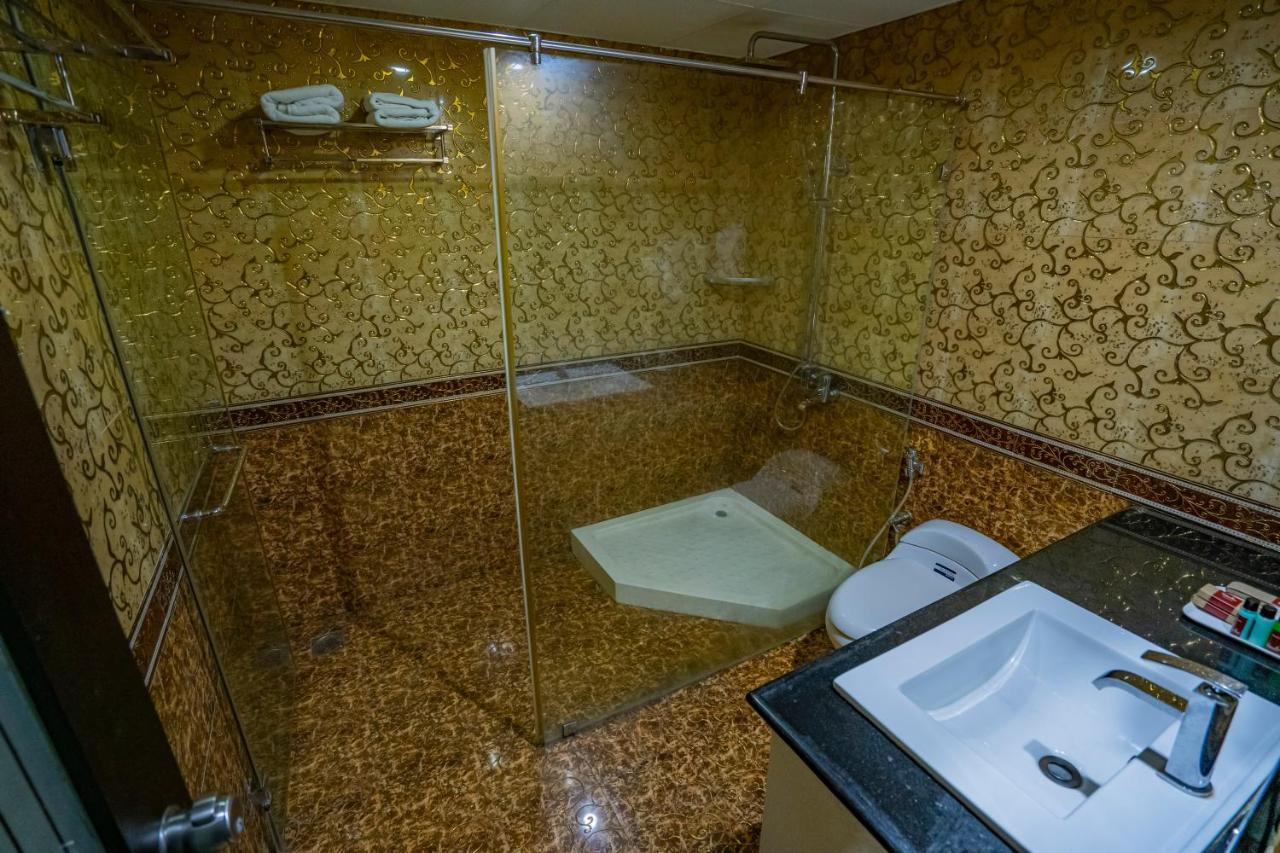 Hotel Sidhartha Chalakudy Kizhake Chālakudi Екстериор снимка